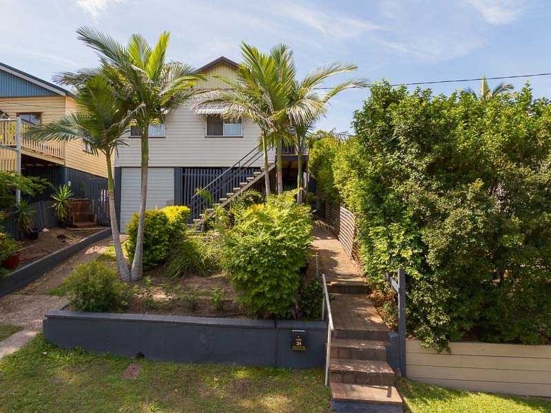 31 Barwood Street, Newmarket QLD 4051