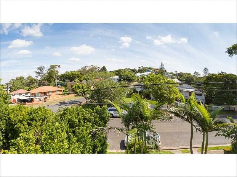 31 Barwood Street, Newmarket QLD 4051