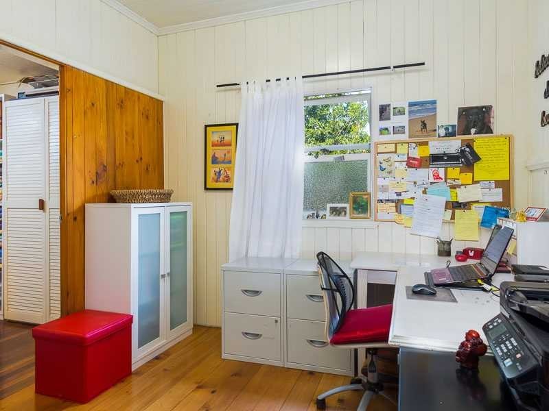 31 Barwood Street, Newmarket QLD 4051