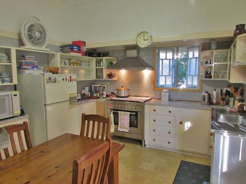 92 Glenlyon Drive, Ashgrove QLD 4060