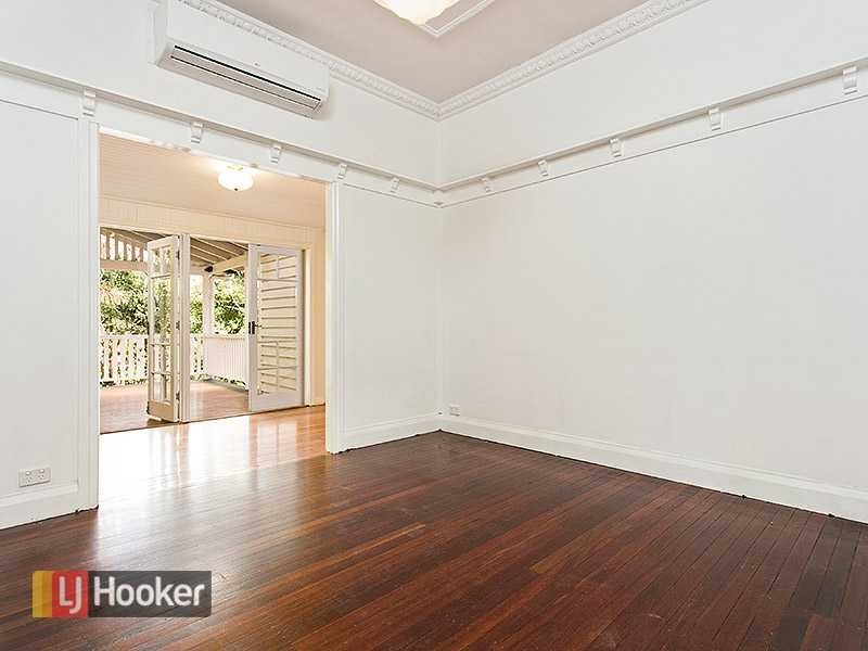 54 Joffre Street, Ashgrove QLD 4060