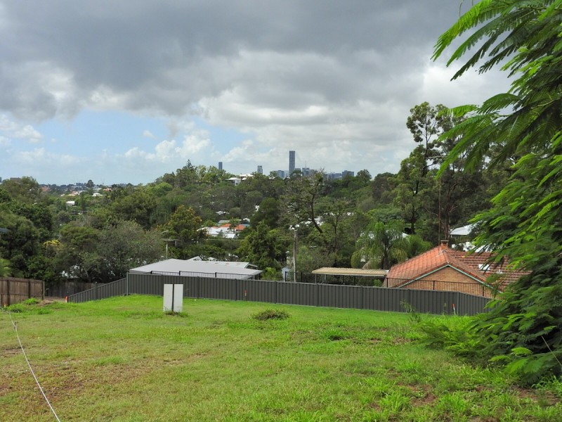 56E Main Avenue, Bardon QLD 4065