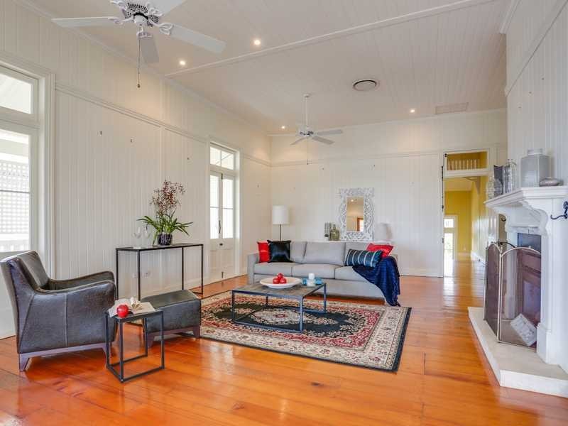 46 Eagle Terrace, Sandgate QLD 4017