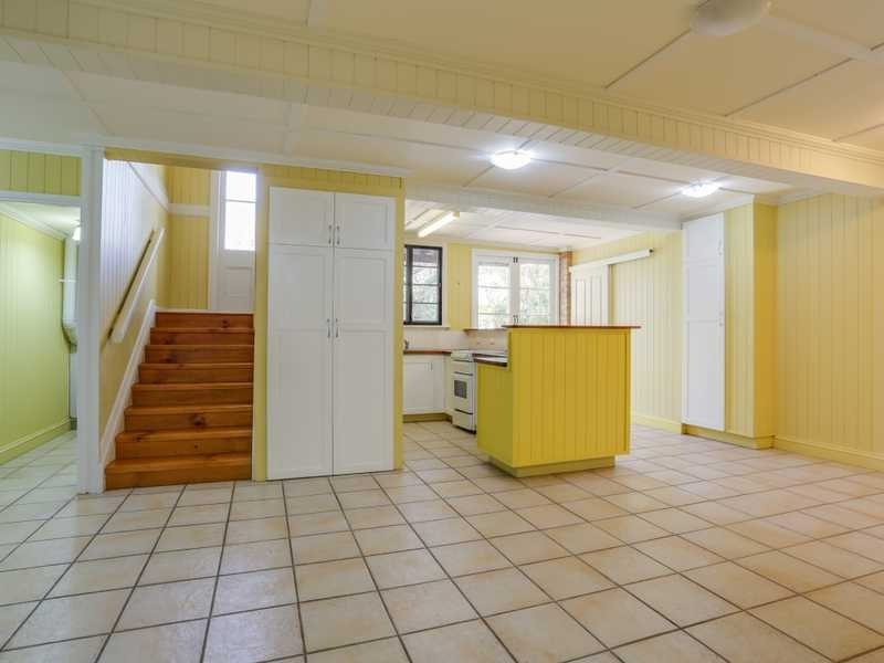 46 Eagle Terrace, Sandgate QLD 4017