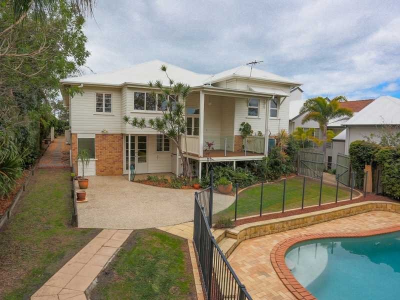 46 Eagle Terrace, Sandgate QLD 4017