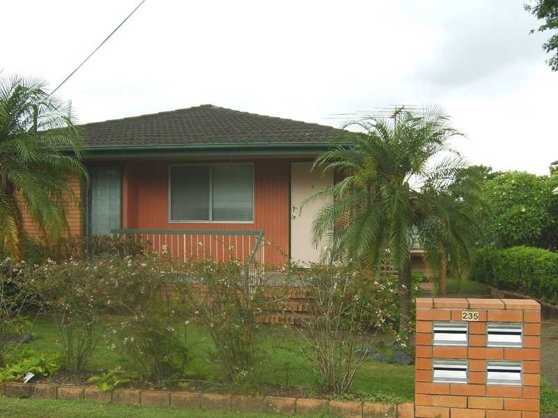 1/235 Pickering Street, Gaythorne QLD 4051