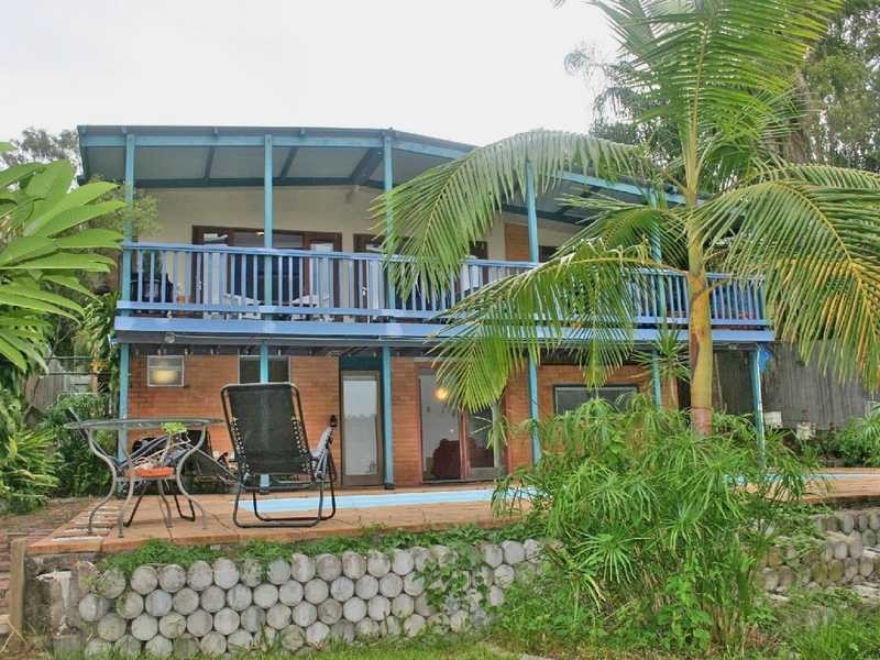 18 Glenbrae Street, The Gap QLD 4061