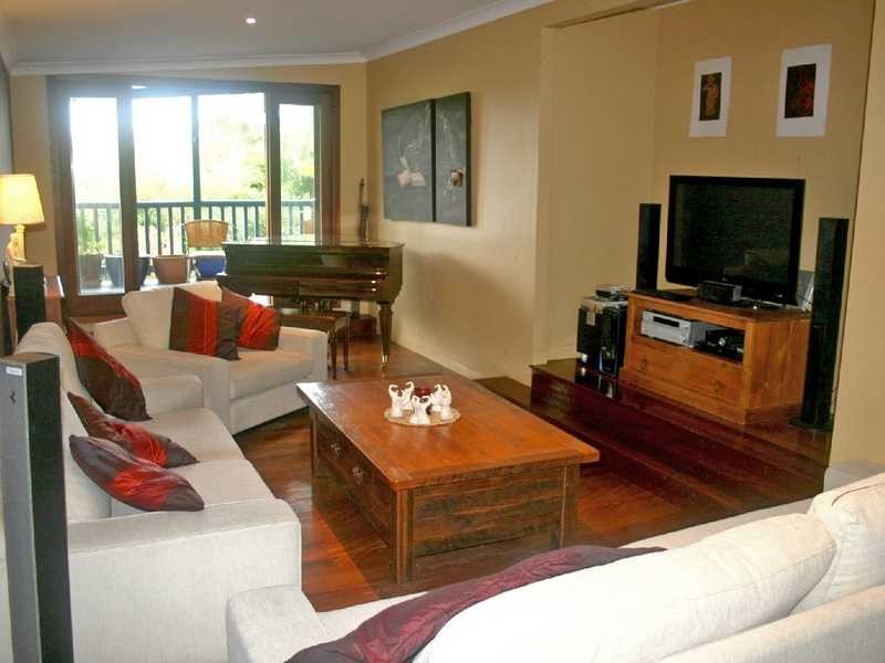 18 Glenbrae Street, The Gap QLD 4061