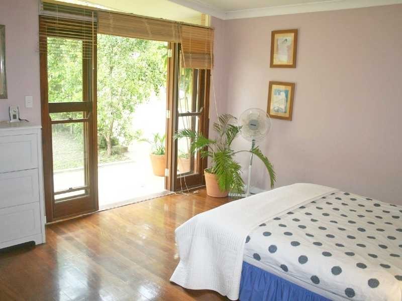 18 Glenbrae Street, The Gap QLD 4061