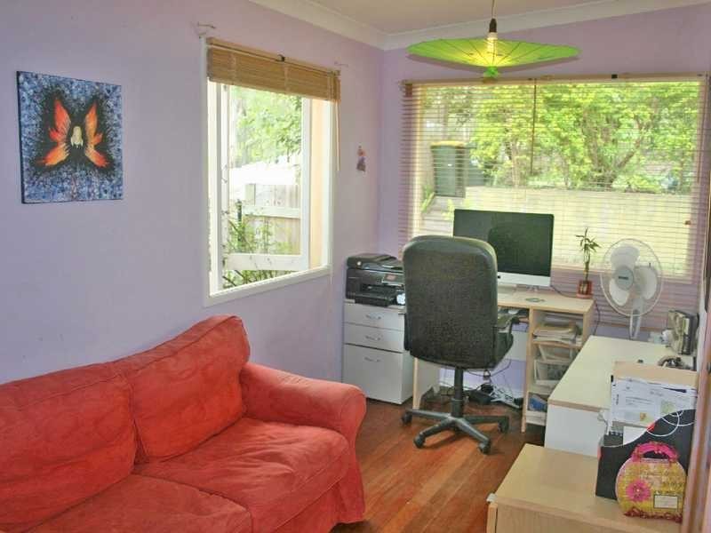 18 Glenbrae Street, The Gap QLD 4061