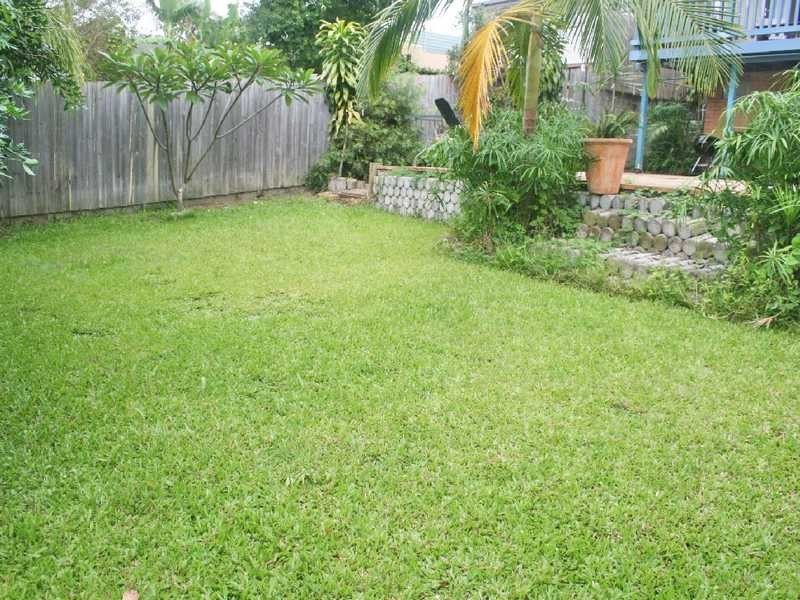 18 Glenbrae Street, The Gap QLD 4061