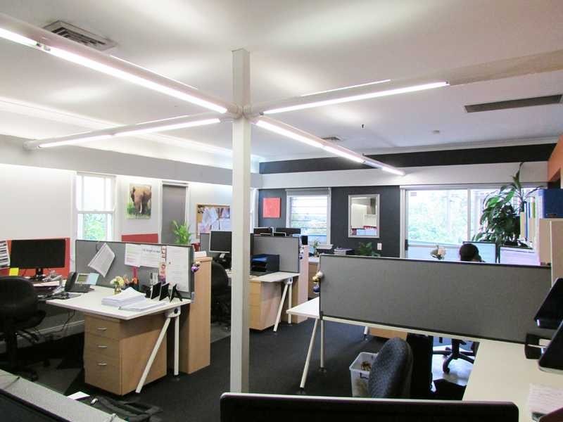 4 Zigzag Street, Red Hill QLD 4059