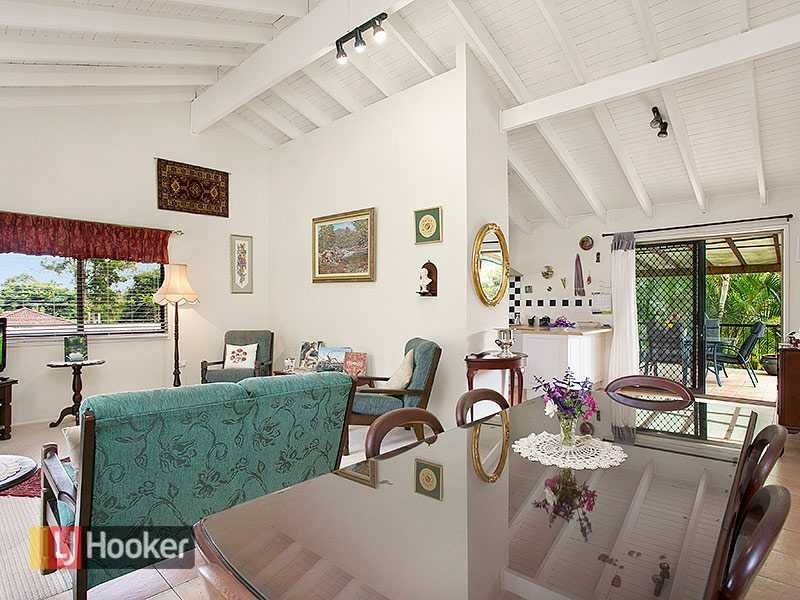 7 Woodmere Street, The Gap QLD 4061