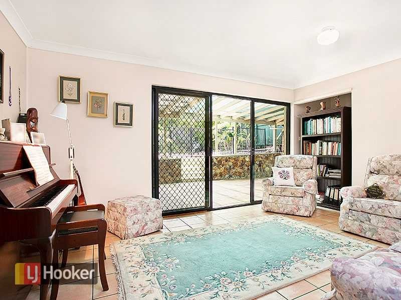 7 Woodmere Street, The Gap QLD 4061