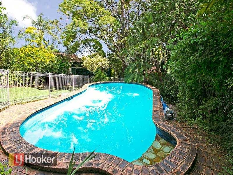 24 High Street, Ashgrove QLD 4060