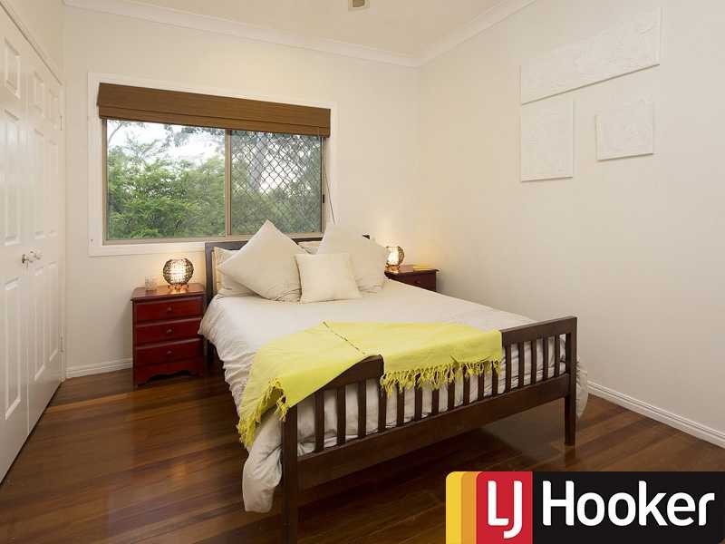 39 Montego Court, Eatons Hill QLD 4037