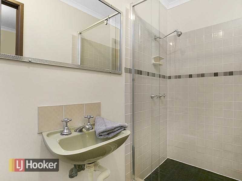 19 Dulzura Street, The Gap QLD 4061