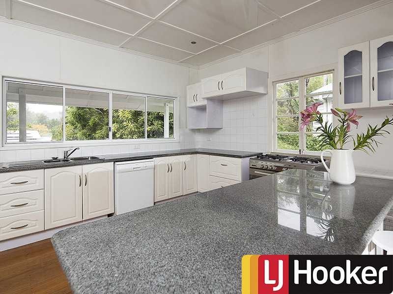 6 Piddington Street, Ashgrove QLD 4060