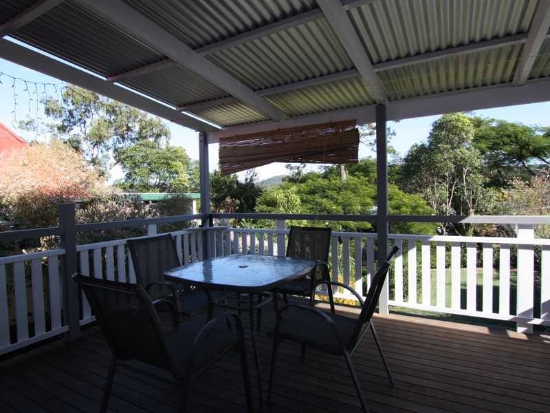 18 High Street, Ashgrove QLD 4060