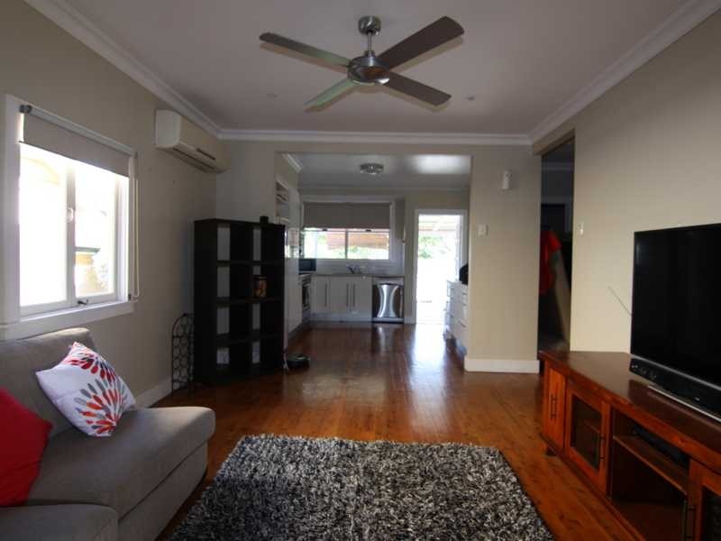 18 High Street, Ashgrove QLD 4060
