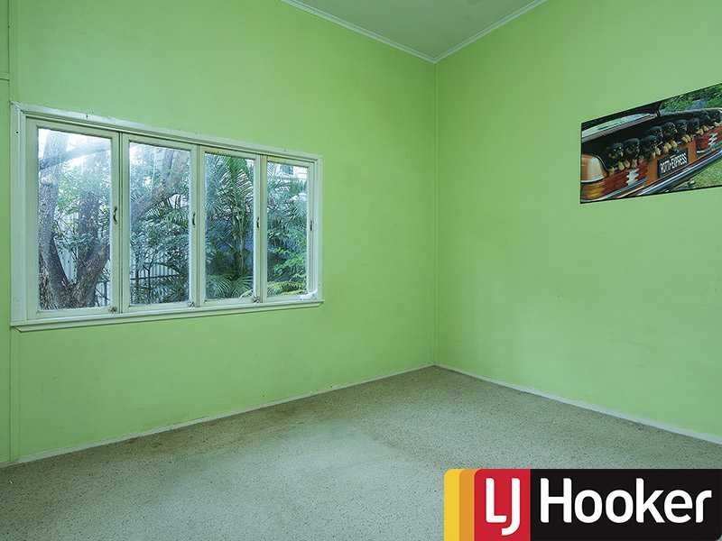 110 Waterworks Road, Ashgrove QLD 4060