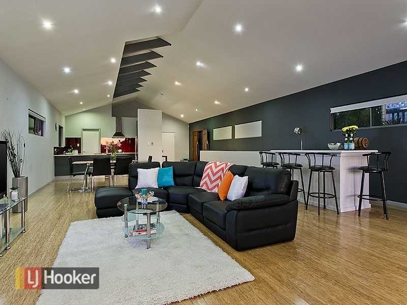 2 Harriet Street, Red Hill QLD 4059