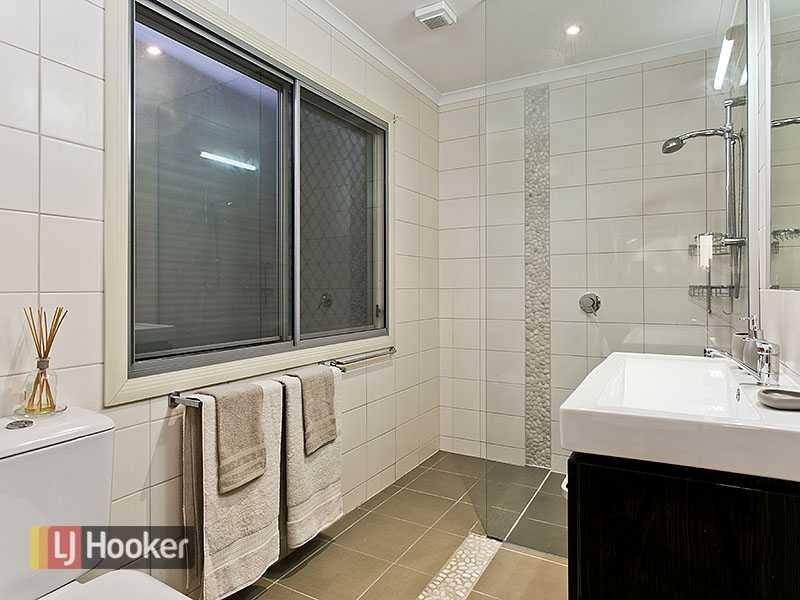 2 Harriet Street, Red Hill QLD 4059