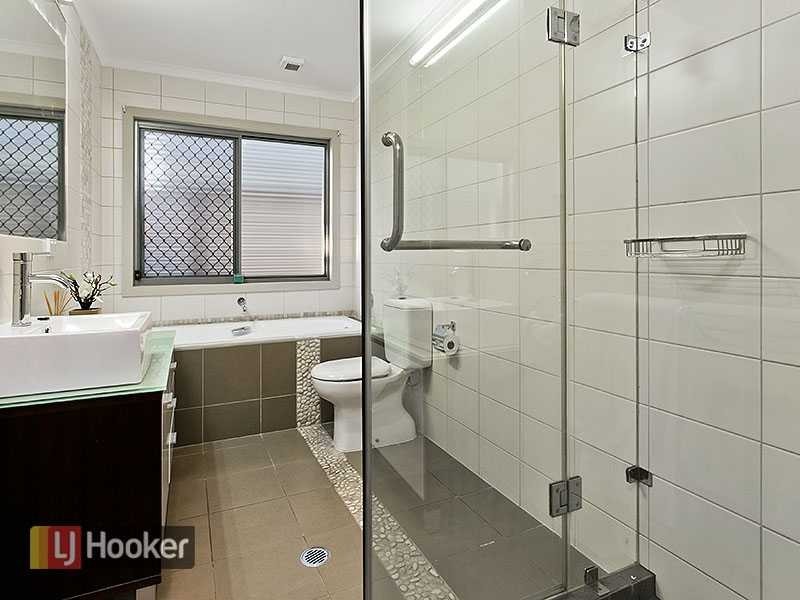 2 Harriet Street, Red Hill QLD 4059