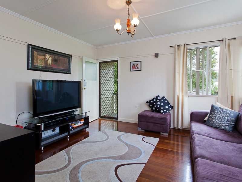 66 Chaprowe Road, The Gap QLD 4061