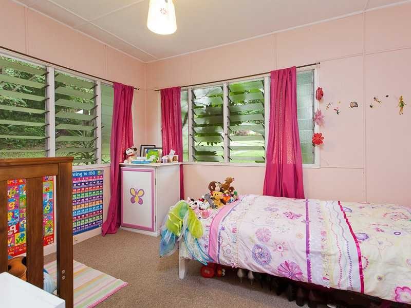 66 Chaprowe Road, The Gap QLD 4061