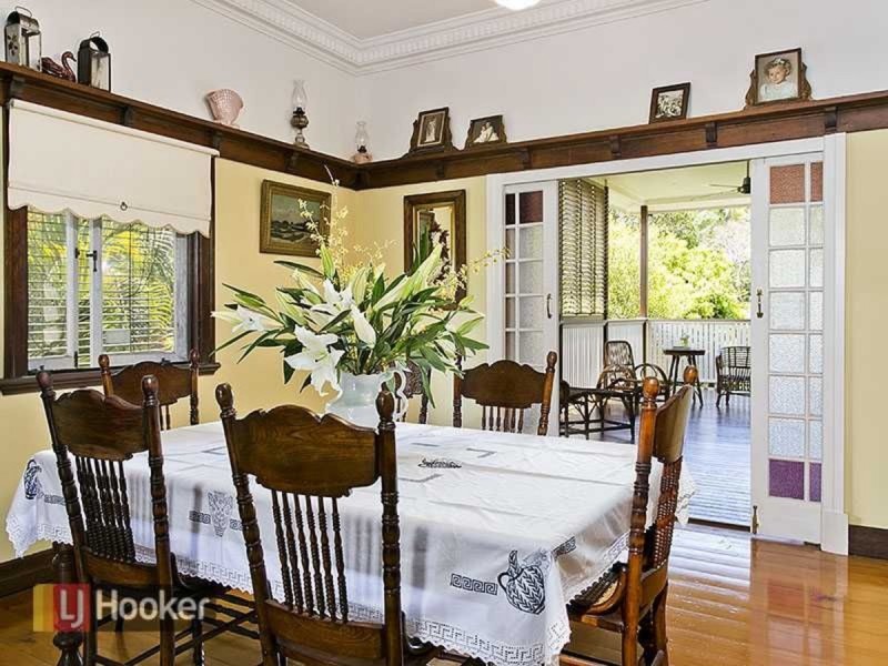 33 Vimy Street, Bardon QLD 4065
