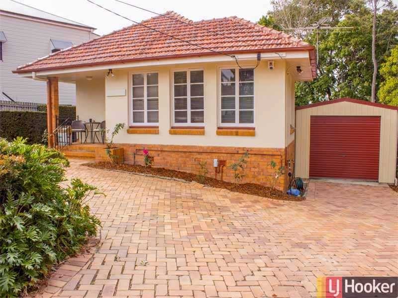 25 Ashgrove Avenue, Ashgrove QLD 4060