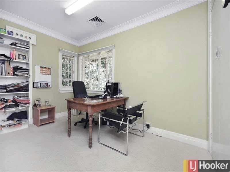 25 Ashgrove Avenue, Ashgrove QLD 4060