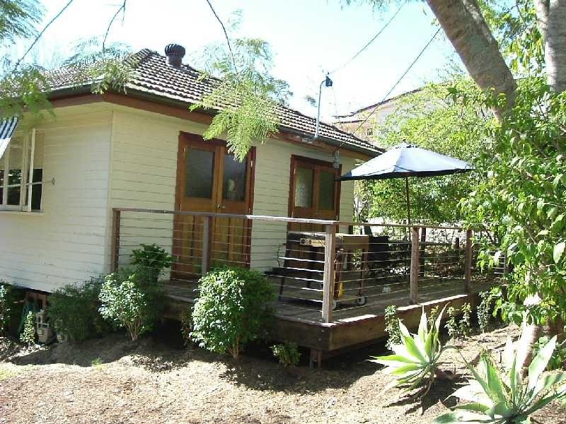 41 Coronation Street, Bardon QLD 4065