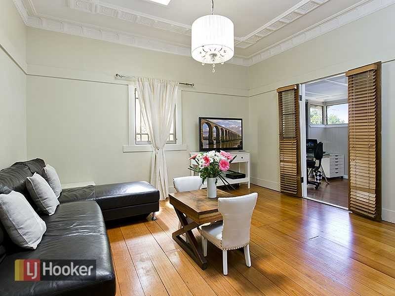 156 Coopers Camp Road, Bardon QLD 4065