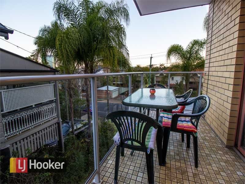2/25 Ascog Terrace, Toowong QLD 4066