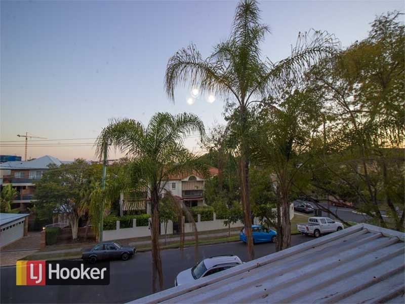 2/25 Ascog Terrace, Toowong QLD 4066