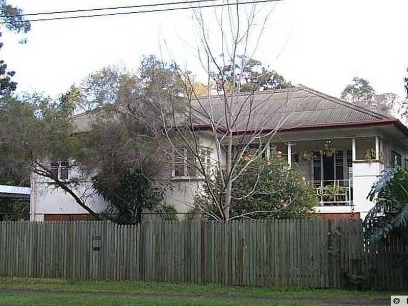 100 Acacia Drive, Ashgrove QLD 4060