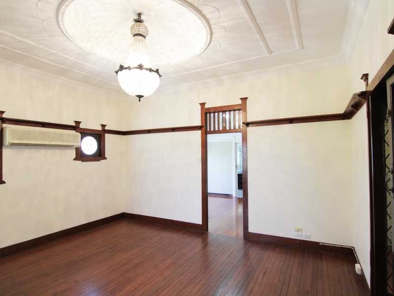 435 Waterworks Road, Ashgrove QLD 4060