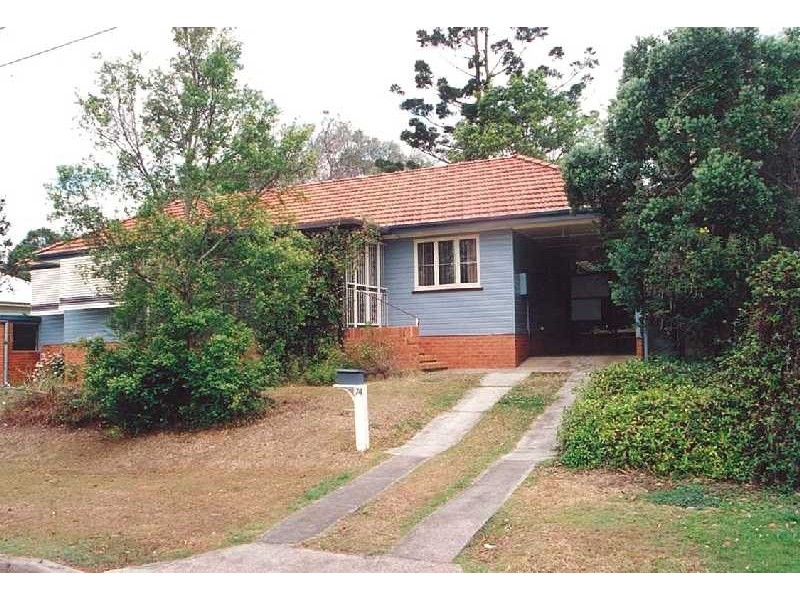 74 Lindsay Street, Ashgrove QLD 4060