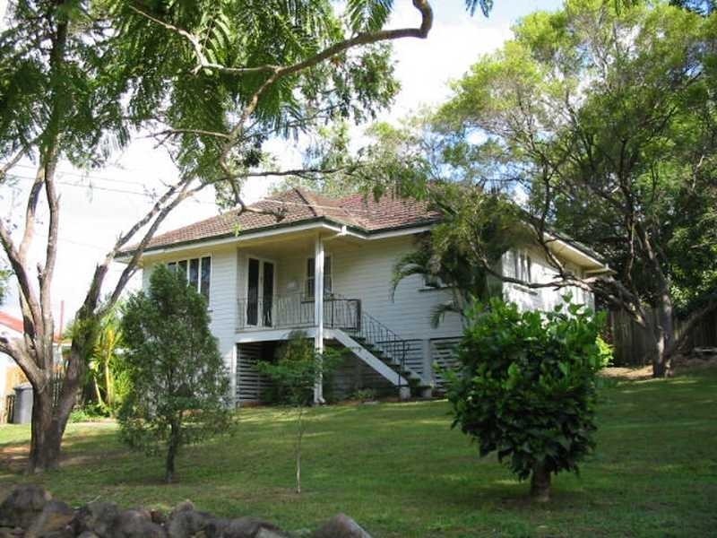 30 Bromwich Street, The Gap QLD 4061