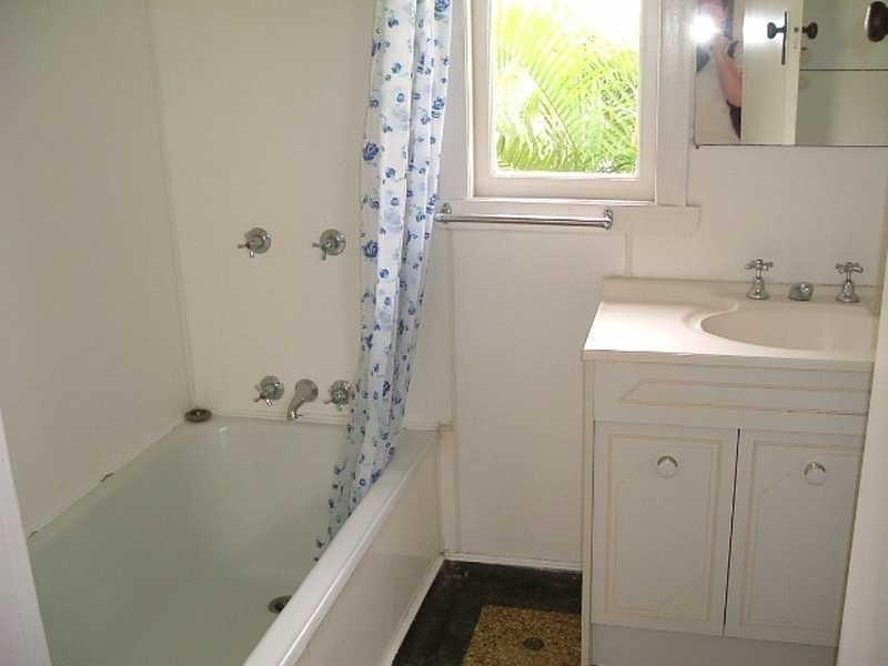 2/6 Grevillea Road, Ashgrove QLD 4060