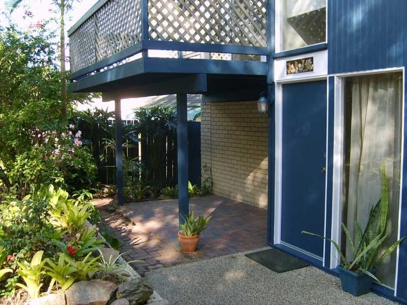 8 Hawick Street, Ashgrove QLD 4060