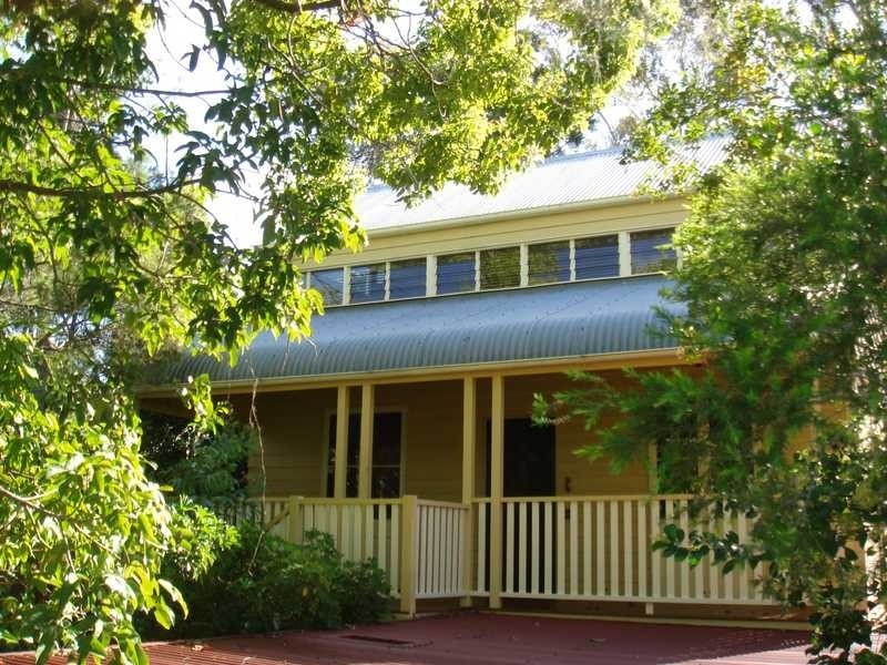 6 Yardley Avenue, Ashgrove QLD 4060