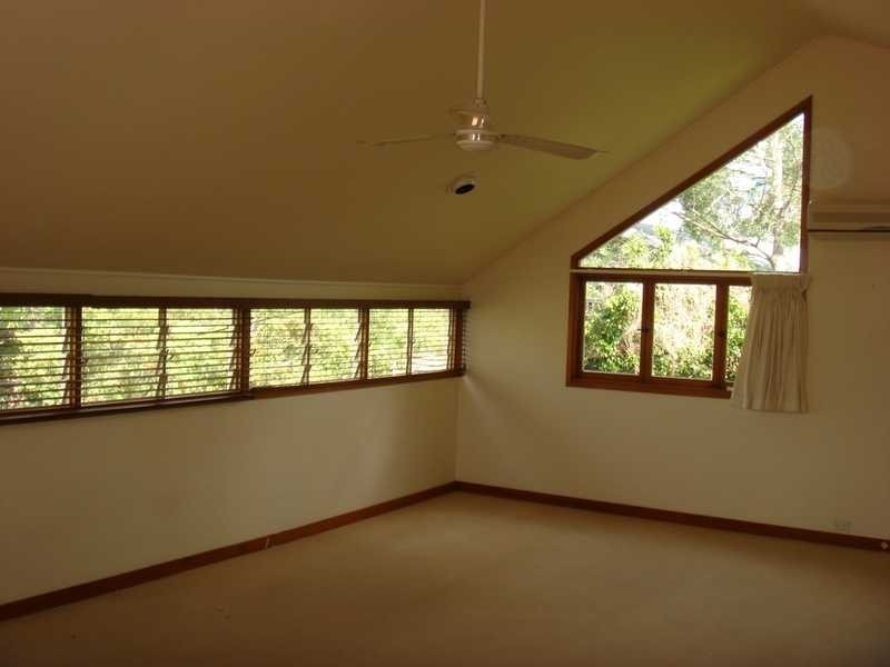 6 Yardley Avenue, Ashgrove QLD 4060