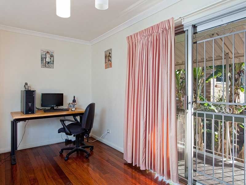 19 Warana Street, The Gap QLD 4061