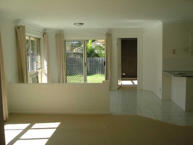 8 Chestnut Place, The Gap QLD 4061