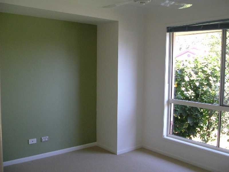 8 Chestnut Place, The Gap QLD 4061