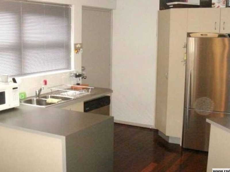 1/66 Accession Street, Bardon QLD 4065