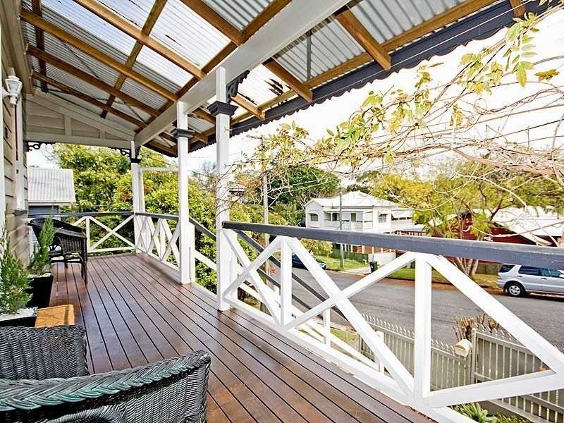 12 Fred Street, Red Hill QLD 4059